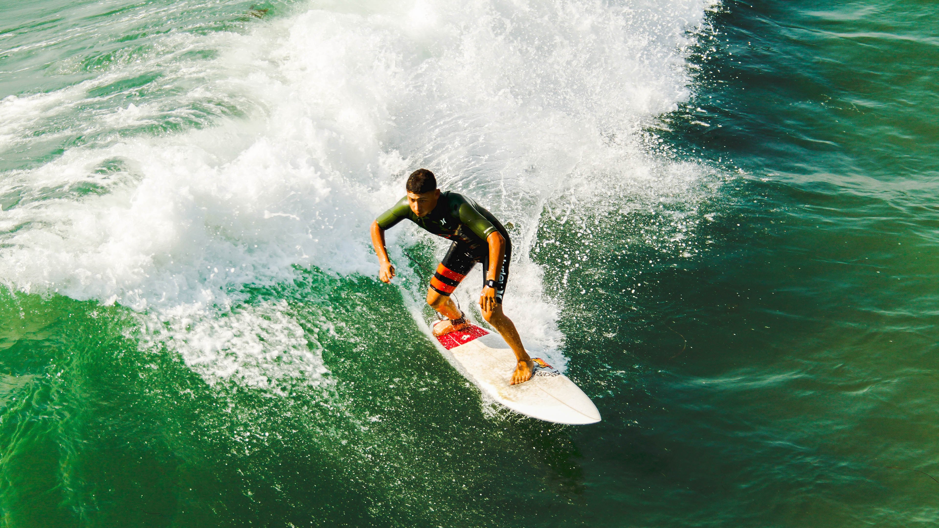 《全球电子竞技大奖揭晓:年度最佳战队出炉》,世界十大电子竞技选手