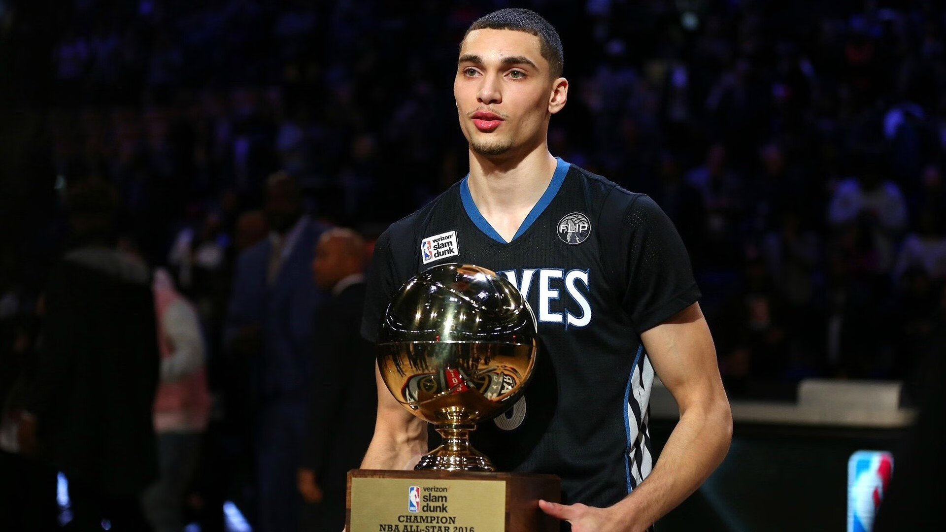 篮球运动成为青少年最喜爱的体育项目之一,篮球运动对青少年身体健康的积极影响